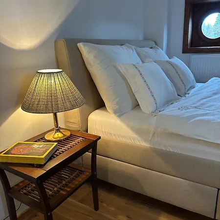 Apartman - Ostrůvek 203 *