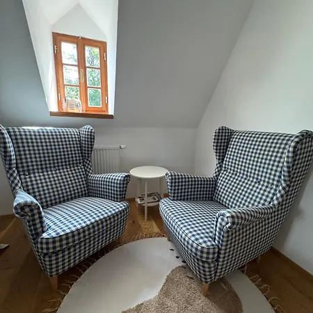- Ostrůvek 203 Apartmán
